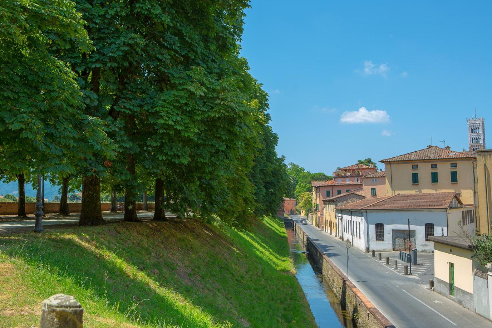 Alimenta Open Space City Center Lucca Luaran gambar