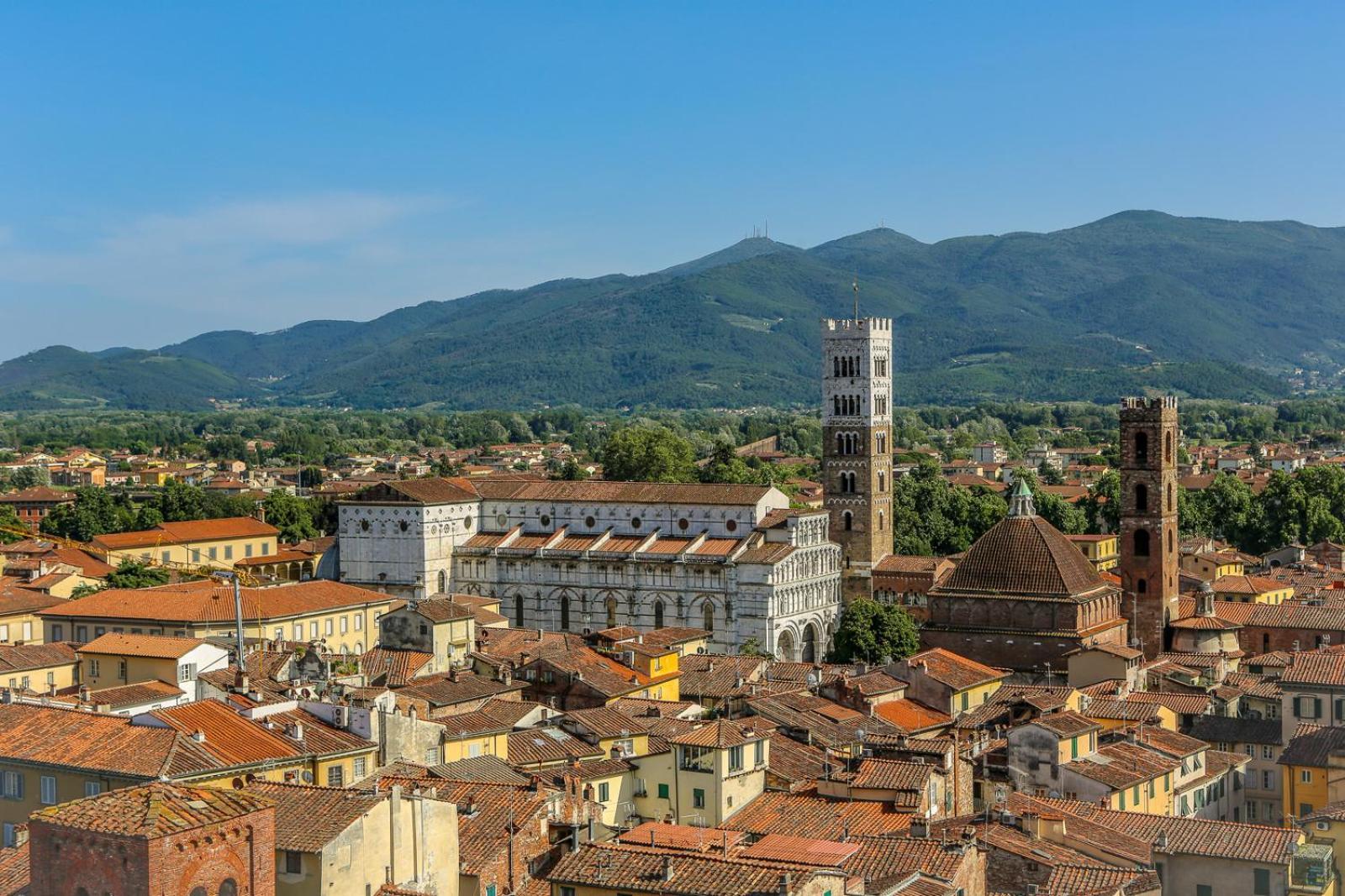 Alimenta Open Space City Center Lucca Luaran gambar